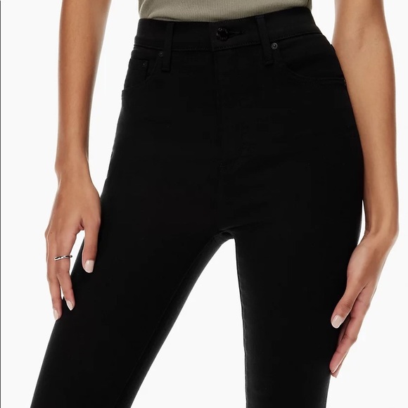 Denim Forum - The Lola High Rise Skinny Crop W/ Raw Hem - Picture 4 of 6